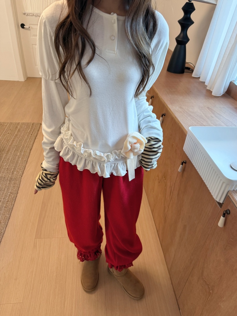 BOUTIQUE-L東大門直郵女裝新品時尚推薦人氣長袖T恤褶邊BOUTIQUE-L長袖T恤圖色2