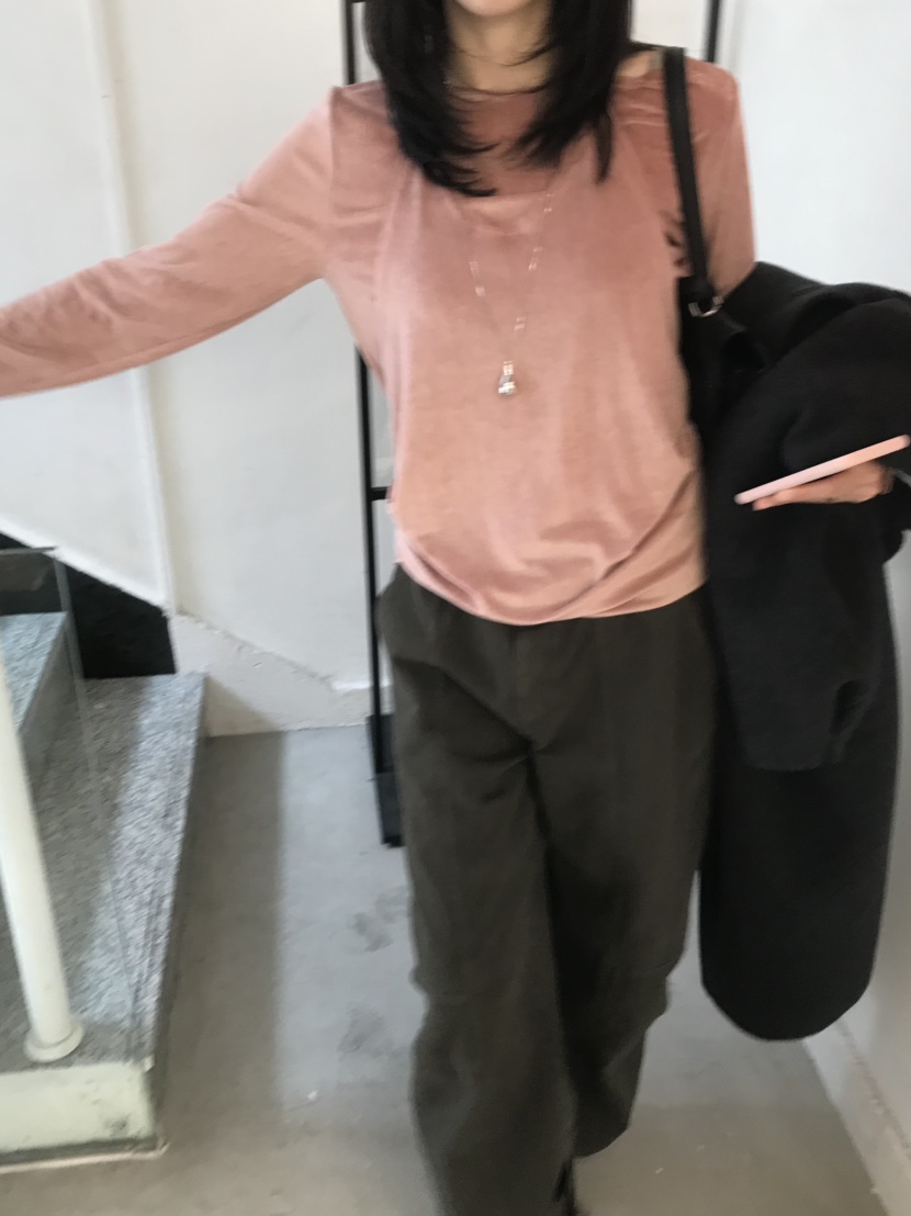 LOFN東大門直郵女裝新品人氣熱賣推薦真品時尚休閑T恤LOFNT恤