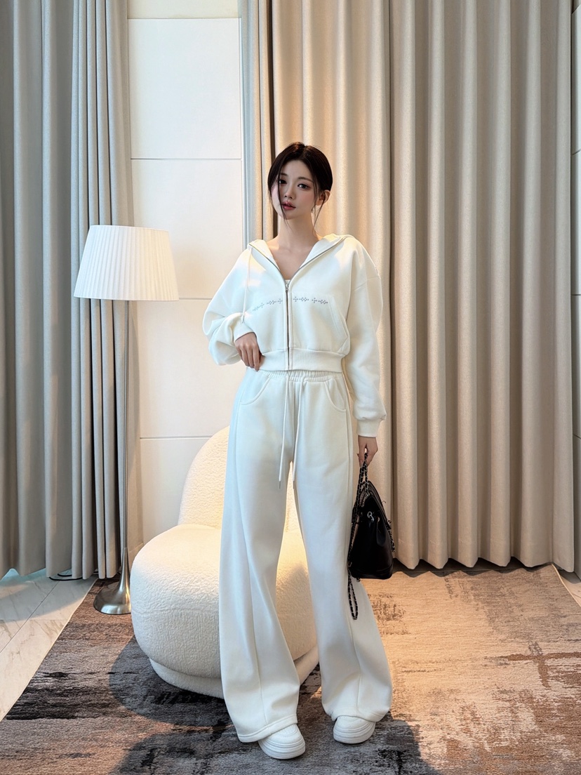 CLOTH韓國代購女裝新品時尚人氣熱賣休閑推薦套裝連帽衫抓絨CLOTH套裝圖色1