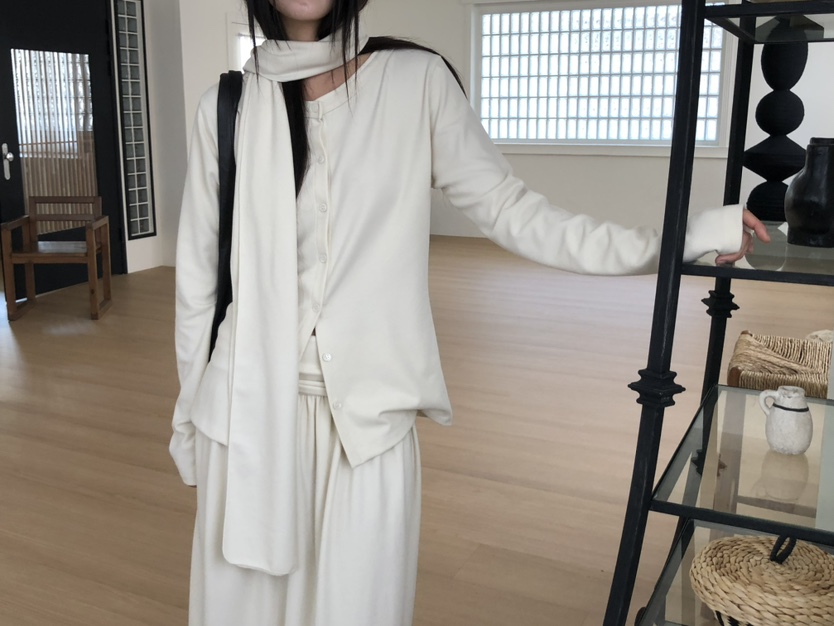 TORRE韓國代購女士新款真品推薦人氣時尚休閑長袖T恤含圍巾TORRE長袖T恤