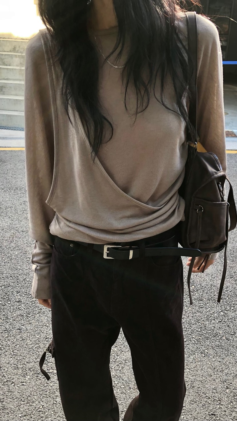 OVER RICH東大門實拍女裝新品人氣推薦時尚休閑熱賣長袖T恤OVER RICH長袖T恤