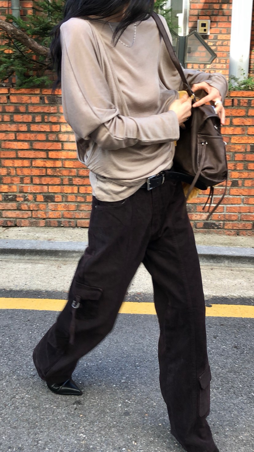 OVER RICH東大門實拍女裝新品人氣推薦時尚休閑熱賣長袖T恤OVER RICH長袖T恤