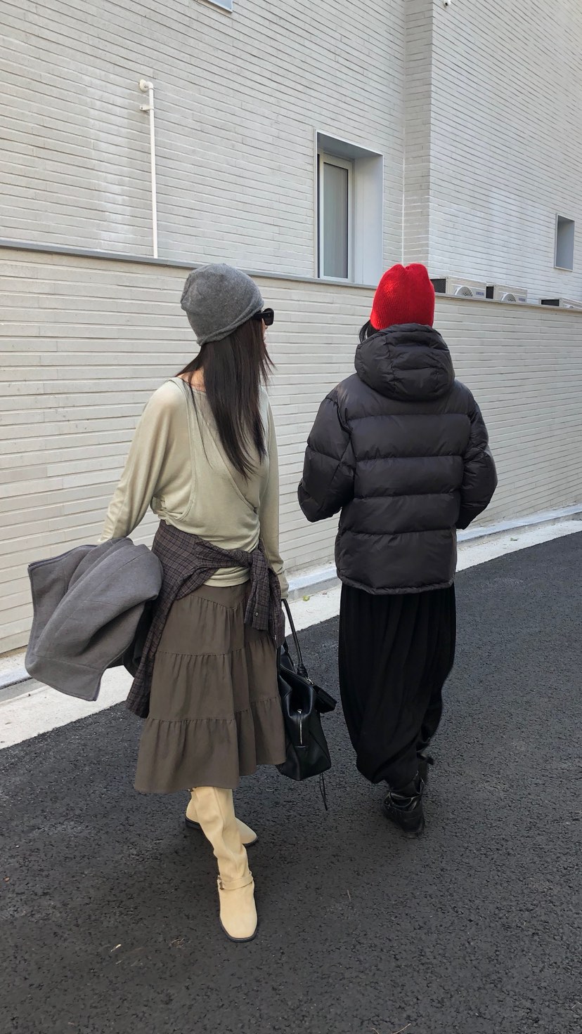 OVER RICH東大門實拍女裝新品人氣推薦時尚休閑熱賣長袖T恤OVER RICH長袖T恤