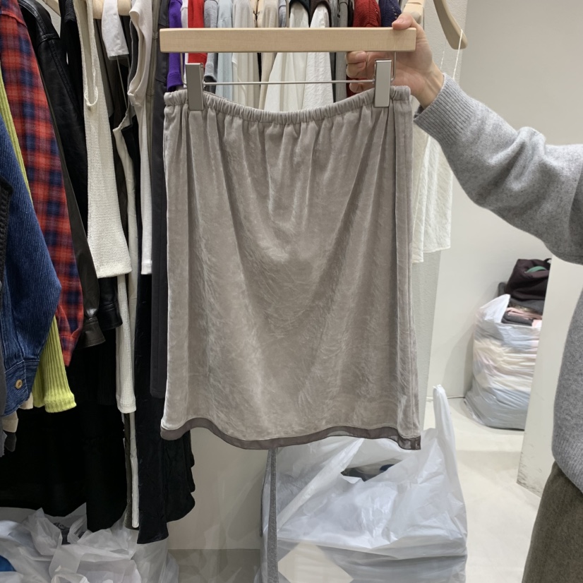 FRE東大門直郵女士新品時尚推薦休閑熱賣半身裙中短裙絲絨FRE SEOUL半身裙/中短裙