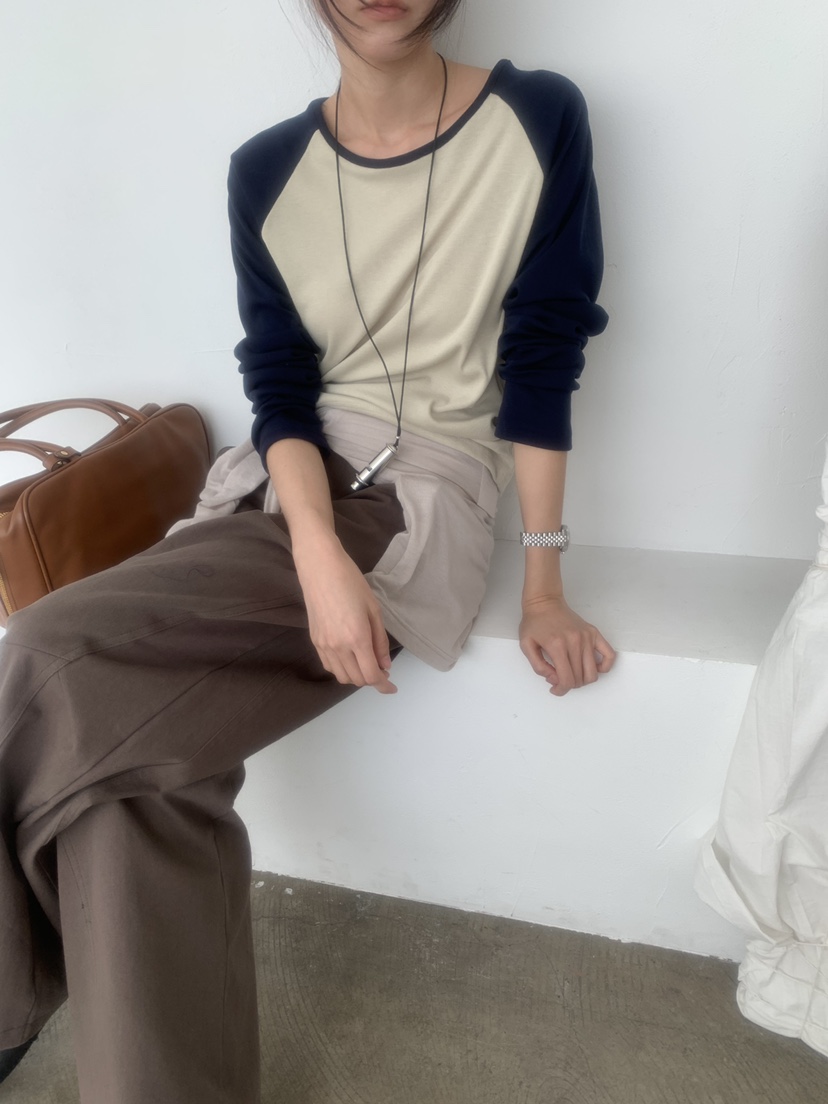TRUE東大門代購女裝新品時尚推薦真品休閑人氣長袖T恤插肩袖TRUE長袖T恤