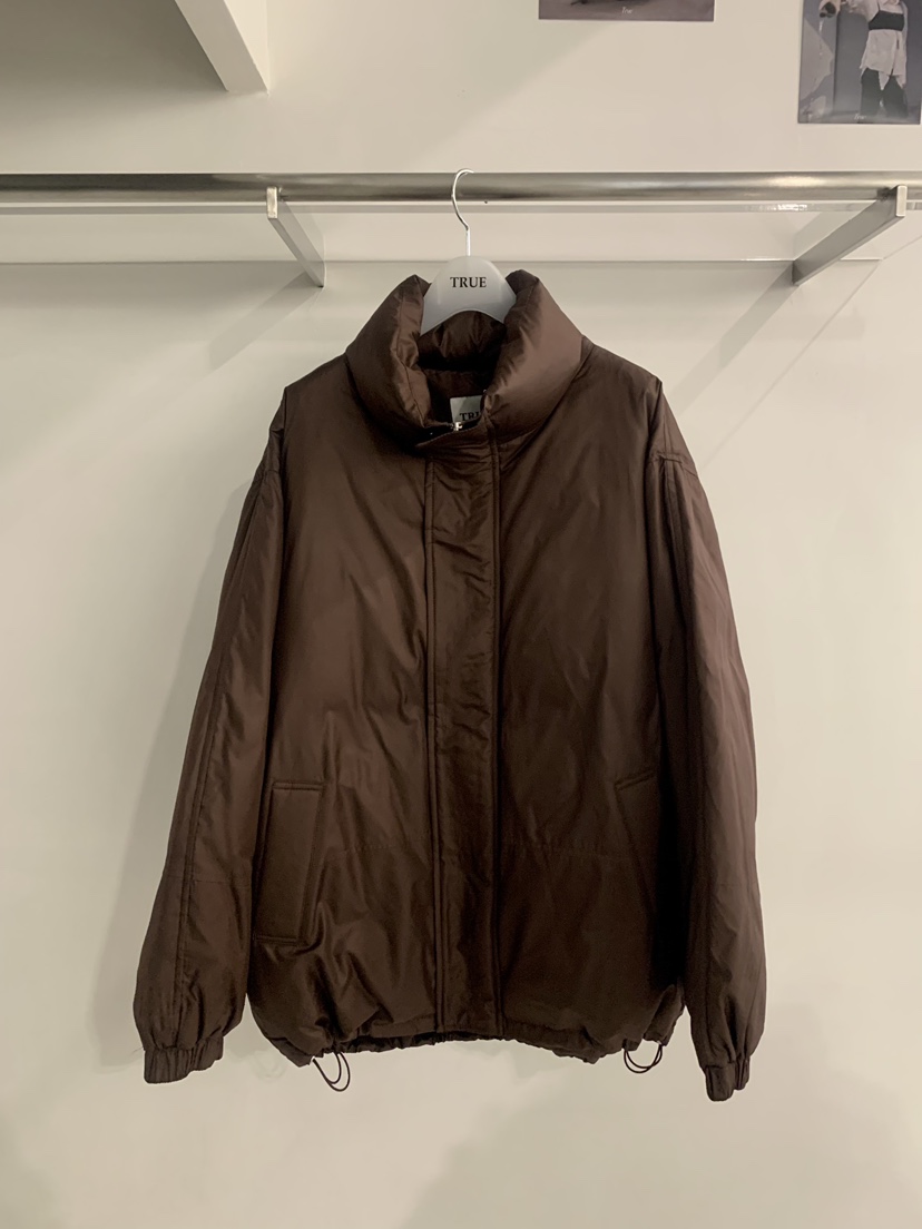 TRUE韓國代購女裝新款真品人氣休閑熱賣短款羽絨服抽繩填充TRUE短款羽絨服圖色2