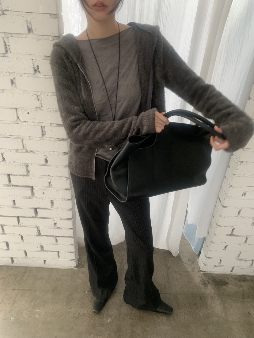TRUE東大門實拍女裝新品熱賣時尚推薦人氣真品衛衣連帽衫TRUE衛衣