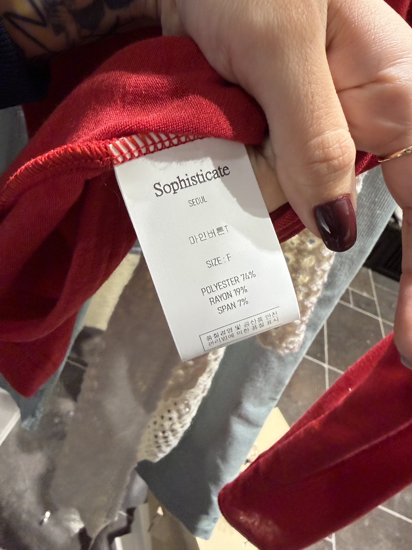 SOPHISTICATE韓國直郵女裝新款休閑人氣熱賣時尚推薦長袖T恤SOPHISTICATE長袖T恤