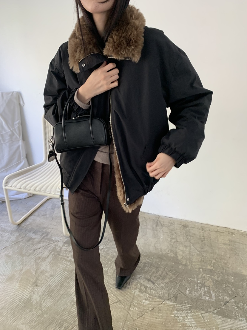 TRUE韓國代購女士新品真品人氣時尚休閑推薦熱賣夾克TRUE夾克