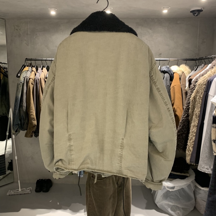 BALLOW STUDIO東大門直郵女士新品人氣真品時尚短款棉服BALLOW STUDIO短款棉服