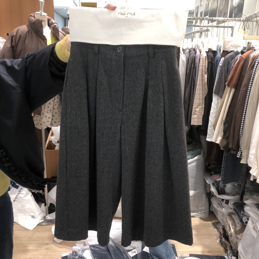 FLAT OGI東大門代購女裝新品人氣時尚熱賣真品推薦休閑短褲FLat OGI短褲圖色2墨