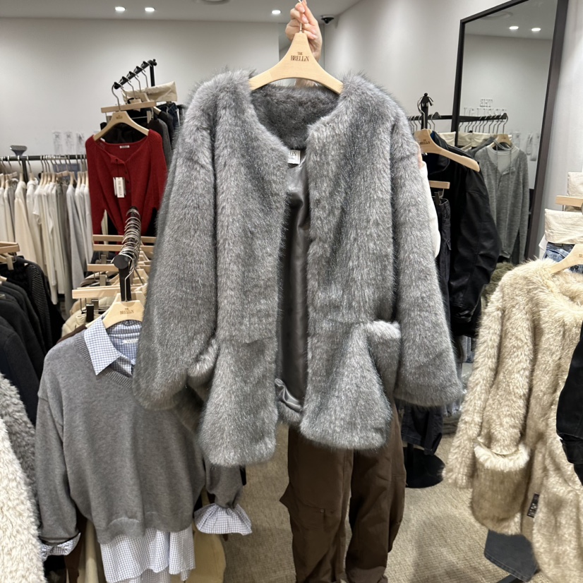 BRELLIN東大門代購女裝新品熱賣人氣真品推薦短款大衣皮草BRELLIN短款大衣圖色2