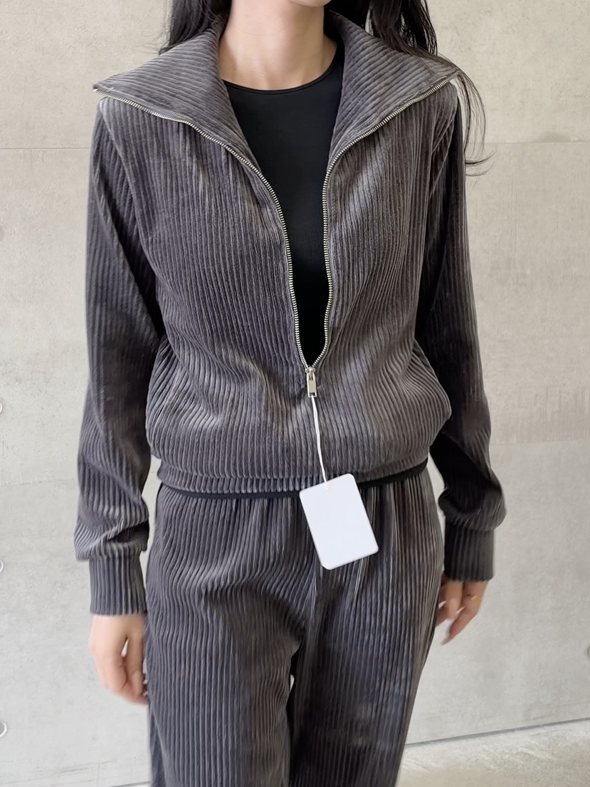 ELIA韓國代購女士新品休閑推薦人氣熱賣真品時尚衛衣半拉鏈ELIA STUDIO衛衣
