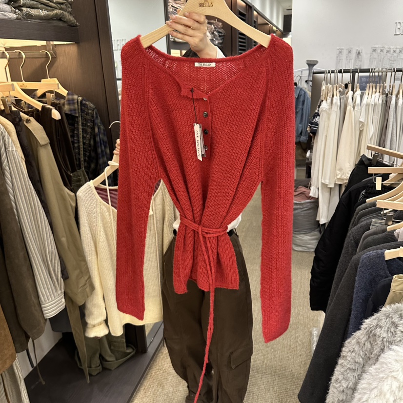 BRELLIN東大門代購女士新品真品熱賣針織衫不含內搭含腰繩BRELLIN針織衫圖色4