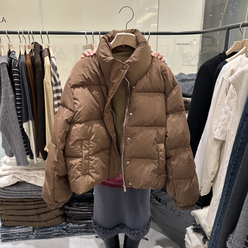 AURA韓國直郵女士新款推薦時尚人氣短款羽絨服羽絨服鵝絨Au ra短款羽絨服圖色2