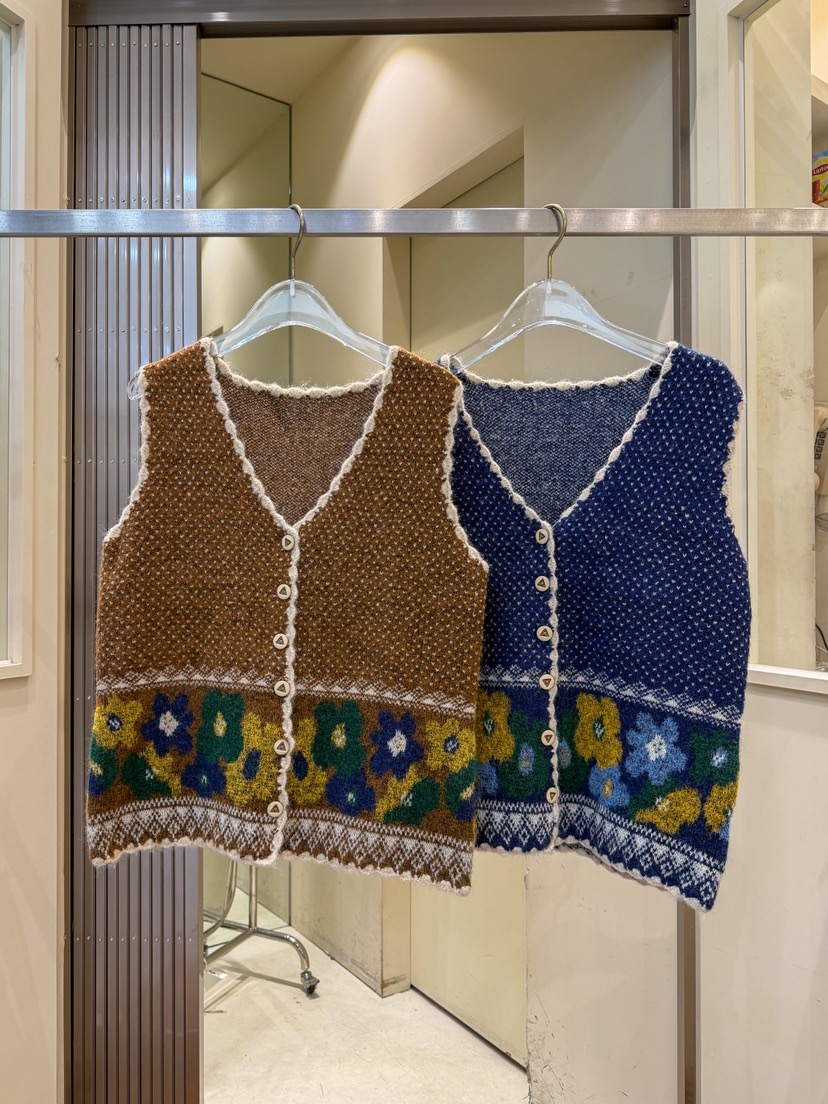 81 MARKET-L韓國代購女士新品時尚推薦人氣熱賣休閑馬甲81 MARKET-L馬甲
