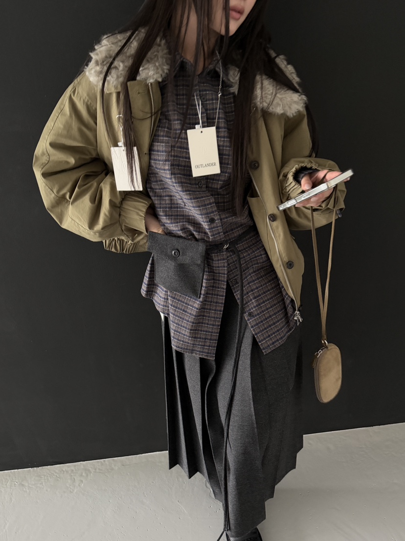 OUTLANDER東大門實拍女士新品熱賣推薦時尚真品襯衫蕾絲衫OUTLANDER襯衫/蕾絲衫