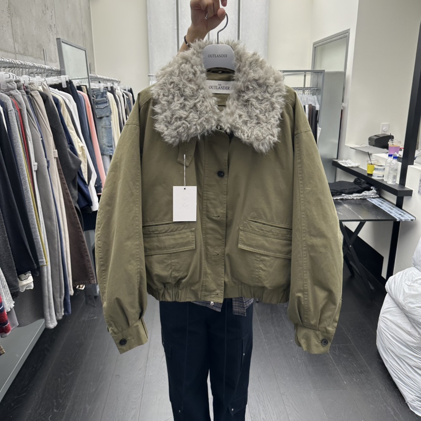 OUTLANDER東大門直郵女士新品熱賣時尚推薦人氣短款羽絨服OUTLANDER短款羽絨服圖色3