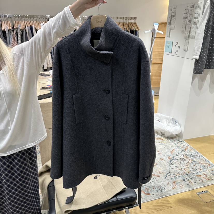 TIZZI東大門實拍女士新款人氣時尚推薦短款大衣含腰帶高腰TIZZI短款大衣圖色2
