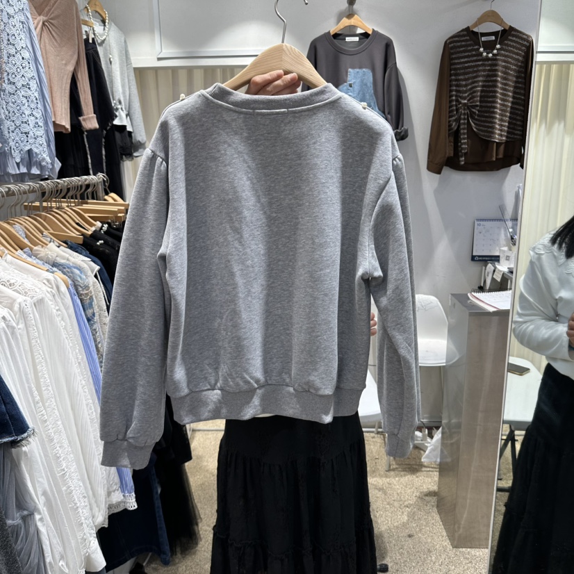 BELITA韓國直郵女裝新品時尚熱賣休閑真品推薦人氣衛衣珍珠BELITA衛衣
