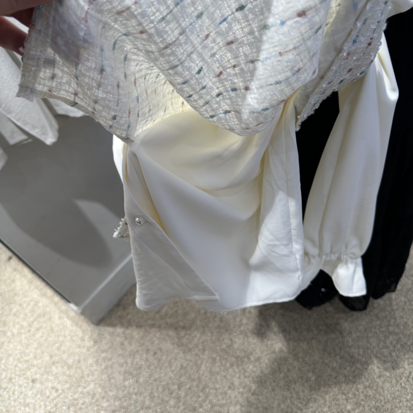 BELITA韓國代購女裝新品真品人氣熱賣時尚襯衫蕾絲衫假兩件BELITA襯衫/蕾絲衫