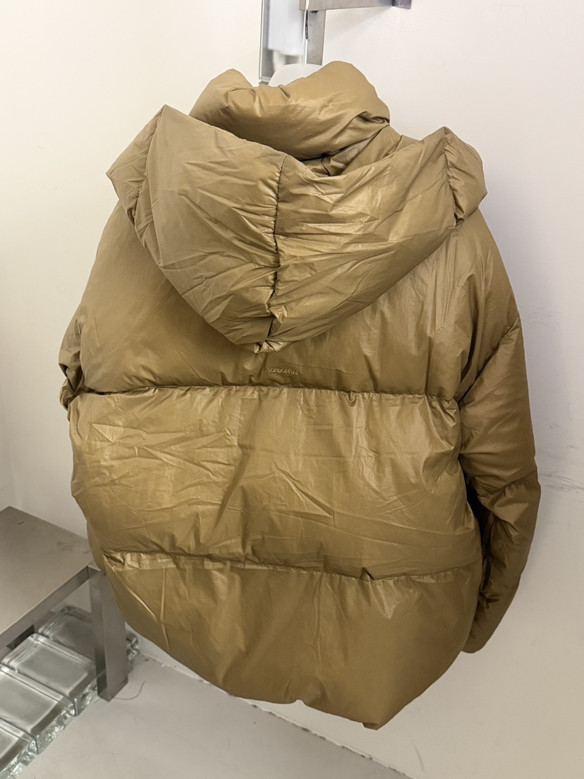 LONDON FLAT東大門直郵女裝新款熱賣短款羽絨服羽絨服含圍巾LONDON FLAT短款羽絨服