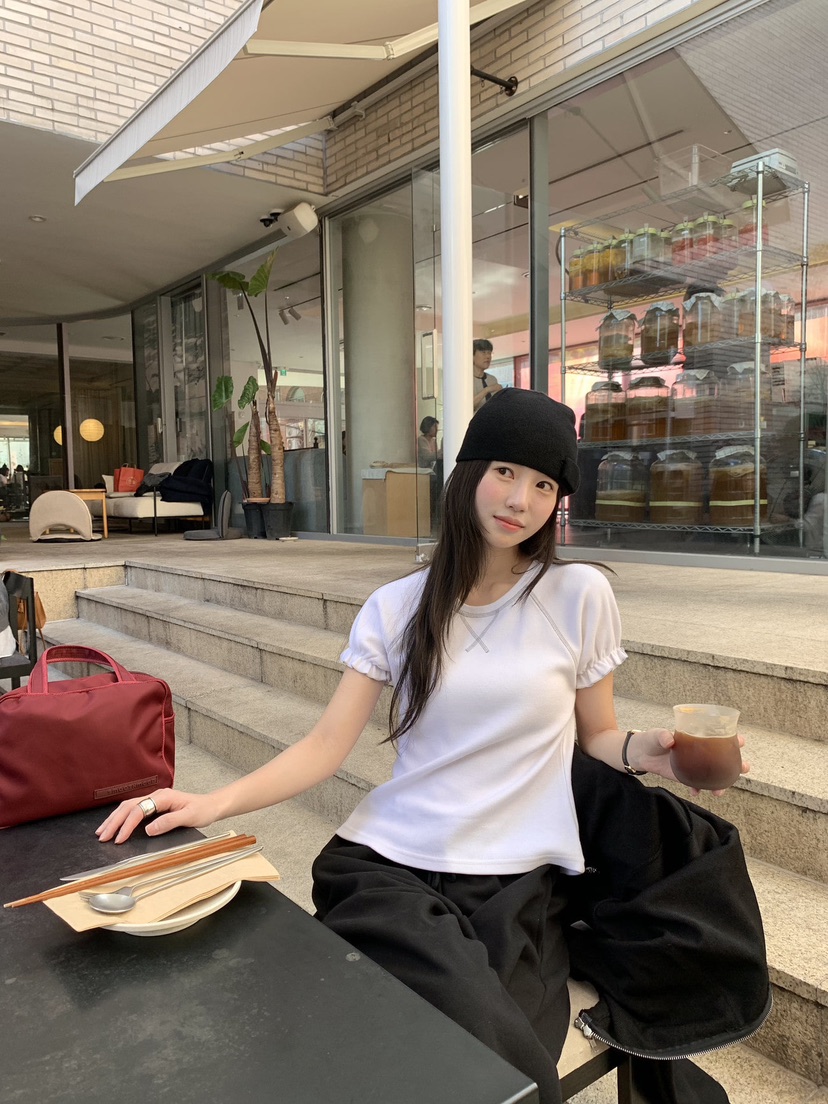 BLACK PIG/BERTO韓國直郵女士新品時尚T恤安哥拉泡泡袖BLACK PIG/BERTOT恤