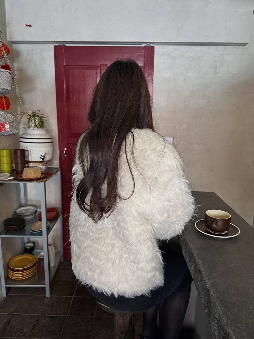 ERUME韓國直郵女裝新品休閑時尚推薦熱賣人氣真品短款大衣ERUME短款大衣