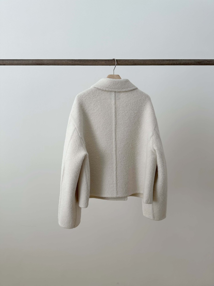 ERUME東大門代購女裝新品真品時尚推薦熱賣短款大衣手工制品ERUME短款大衣