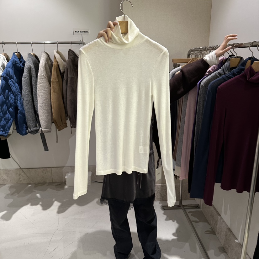ANDMORE BUTTON東大門代購女士新品推薦時尚人氣長袖T恤ANDMORE BUTTON長袖T恤圖色4