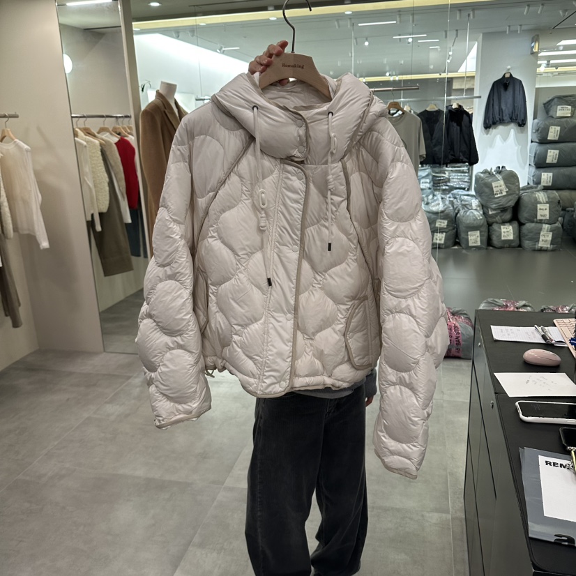 URBANSTORY/REMAKING東大門實拍女裝新品人氣短款羽絨服羽絨服連帽Remaking/URBANSTORY短款羽絨服圖色1
