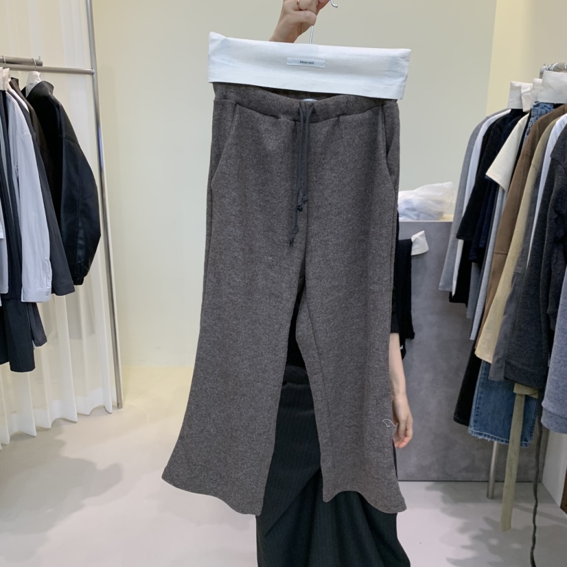 HWAE AND韓國代購女裝新款時尚人氣休閑推薦熱賣真品短褲HWAE AND短褲圖色1棕色