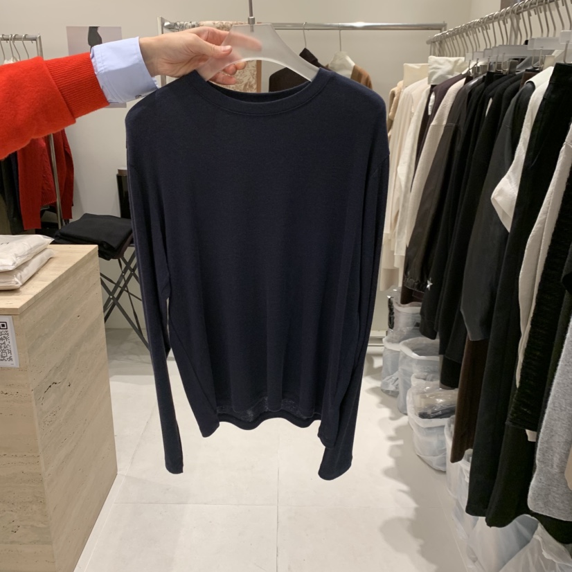 JANIE東大門代購女裝新品時尚推薦真品人氣熱賣長袖T恤天絲JANIE長袖T恤圖色3深藍色