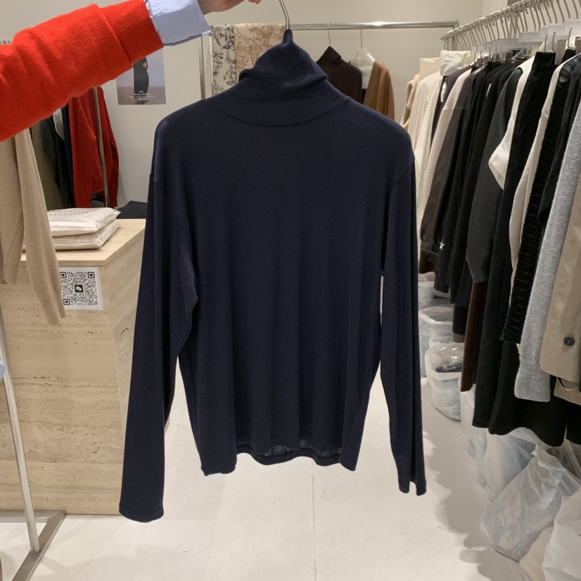 JANIE韓國代購女士新品人氣時尚熱賣休閑真品長袖T恤天絲JANIE長袖T恤圖色2深藍色