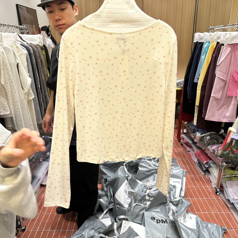EEE東大門代購女裝新品熱賣休閑真品時尚推薦長袖T恤絲帶EEE長袖T恤