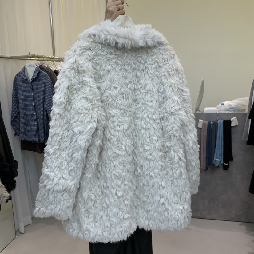 HWAE AND韓國代購女士新品人氣時尚休閑短款大衣泰迪熊皮草HWAE AND短款大衣