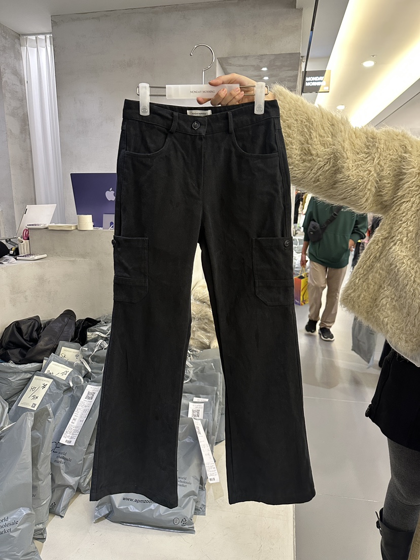 MONDAYMORING韓國代購女裝新品休閑時尚真品推薦休閑褲抓絨Monday Morning休閑褲圖色2