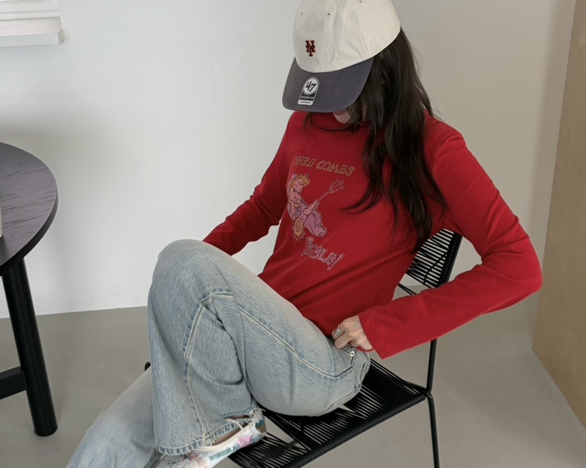 PEBBLE東大門實拍女裝新款推薦真品人氣時尚休閑熱賣長袖T恤PEBBLE長袖T恤