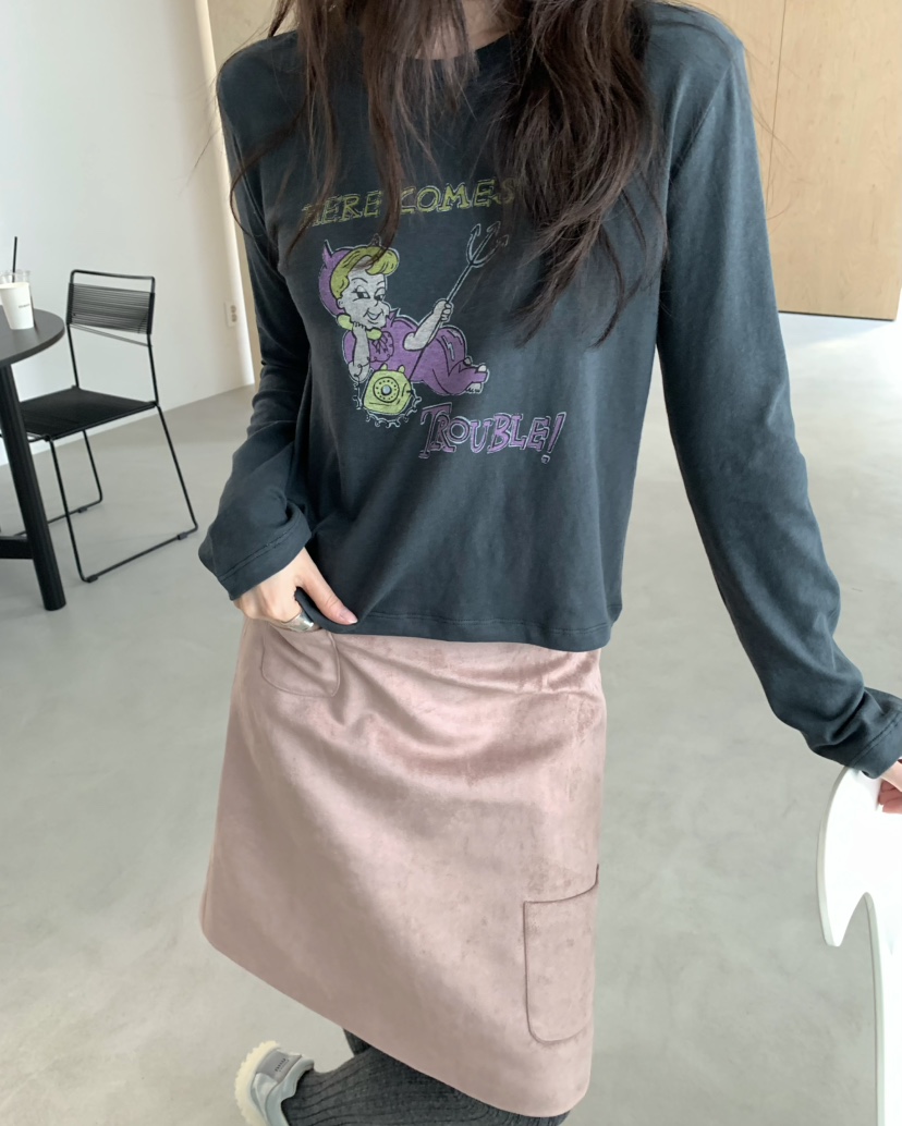 PEBBLE東大門實拍女裝新款推薦真品人氣時尚休閑熱賣長袖T恤PEBBLE長袖T恤