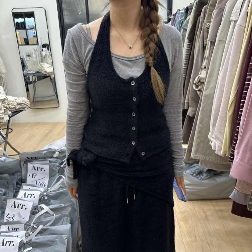ARR東大門直郵女裝新品推薦真品人氣熱賣吊帶背心不含內搭ARR吊帶/背心圖色2