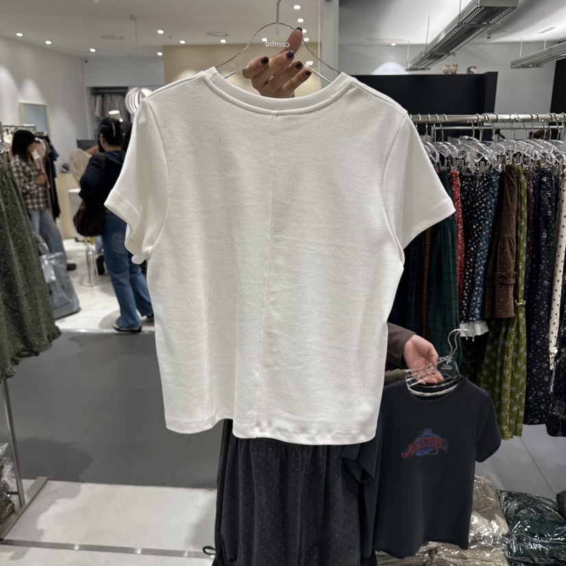 COMBO東大門實拍女裝新品時尚推薦休閑真品熱賣人氣T恤COM_BOT恤