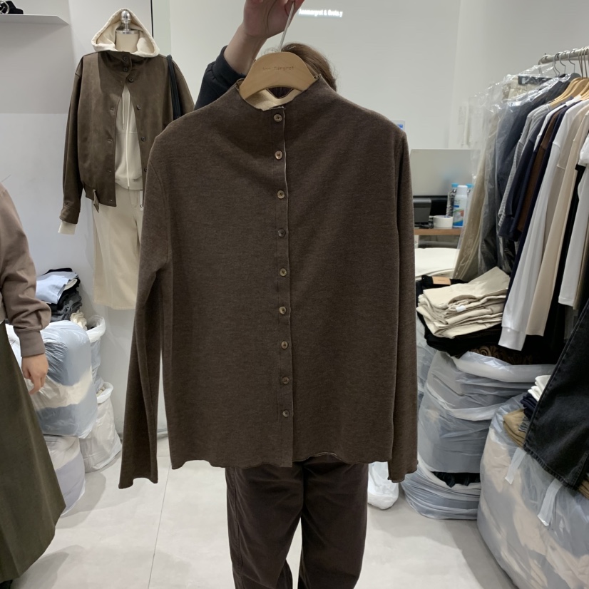 ANN MARGRET韓國直郵女士新品熱賣長袖T恤高領紐扣GRETA.Y長袖T恤圖色3