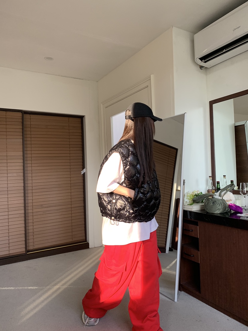 OKIE韓國代購女士新品熱賣休閑時尚推薦人氣真品馬甲加厚OKIE馬甲