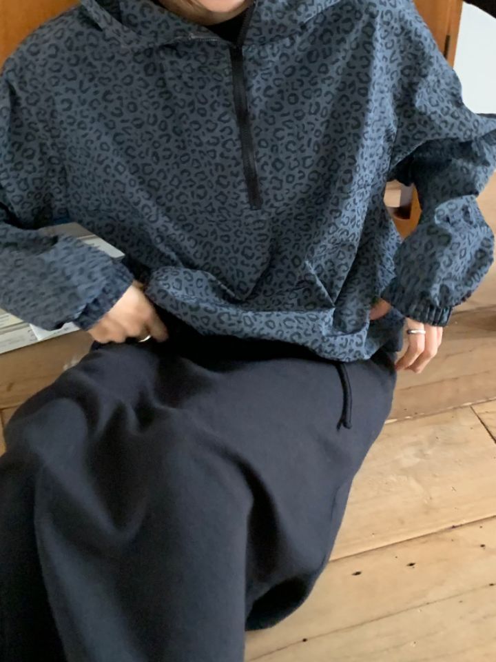 KOMOREBI東大門代購女裝新品推薦人氣時尚休閑衛衣連帽衫KOMOREBI衛衣