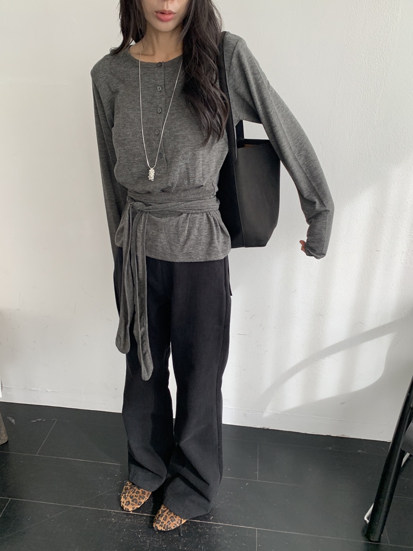 KYEM東大門實拍女士新款熱賣時尚休閑推薦人氣長袖T恤腰帶KYEM長袖T恤圖色1