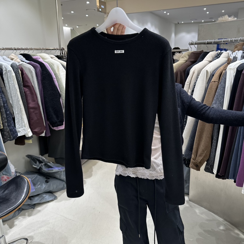 BENE東大門實拍女裝新品推薦真品熱賣人氣時尚休閑長袖T恤SHOP BENE_Bene長袖T恤圖色6黑色