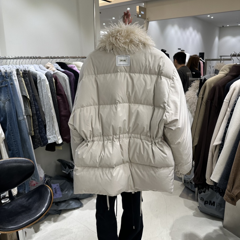 BENE東大門實拍女裝新品真品短款羽絨服毛領可拆可拆卸雙面SHOP BENE_Bene短款羽絨服