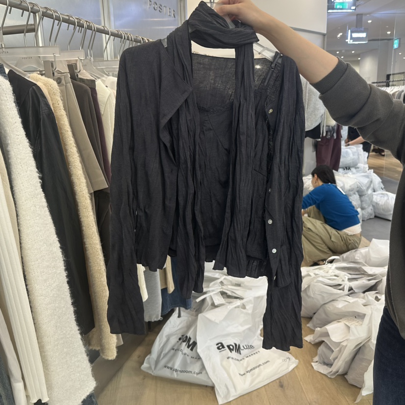 SHOP POSTER東大門實拍女士新款推薦休閑套裝三件套含圍巾SHOP POSTER套裝圖色3
