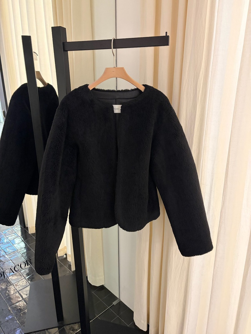 REGULARLY/PLACOR東大門實拍女士新品休閑人氣熱賣短款大衣REGULARLY/PLACOR短款大衣