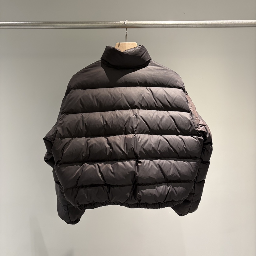 OBTIS韓國代購女士新款真品推薦熱賣休閑人氣時尚短款羽絨服OBTIS短款羽絨服